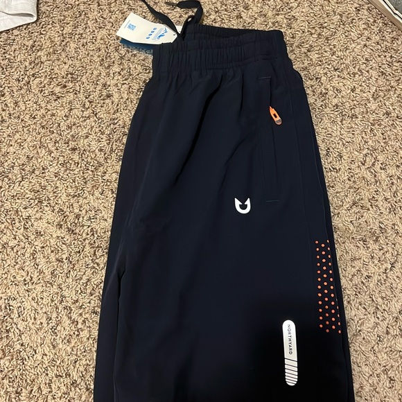 NORTHYARD running shorts! - Picture 2 of 3